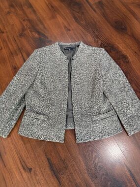 Brooks Brothers women's Heathered Grey Tweed cropped wool blend Blazer Sz 12P